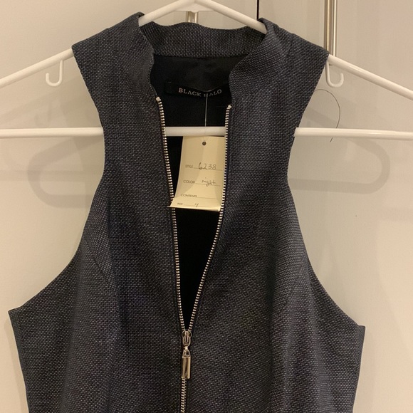 NWT Black Halo Women’s Racer Back Blue/Black Dress With Front Zipper and Slit - Picture 3 of 10